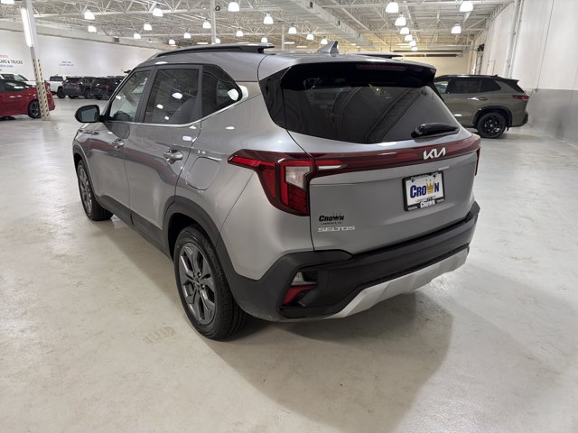 Used 2024 Kia Seltos S FWD image 6