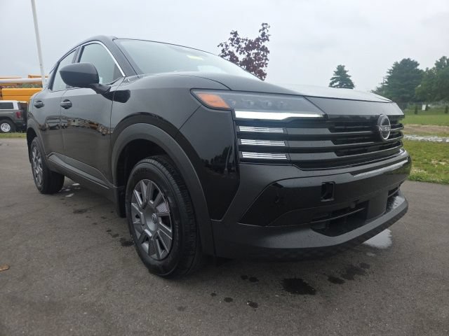 Used 2025 Nissan Kicks S