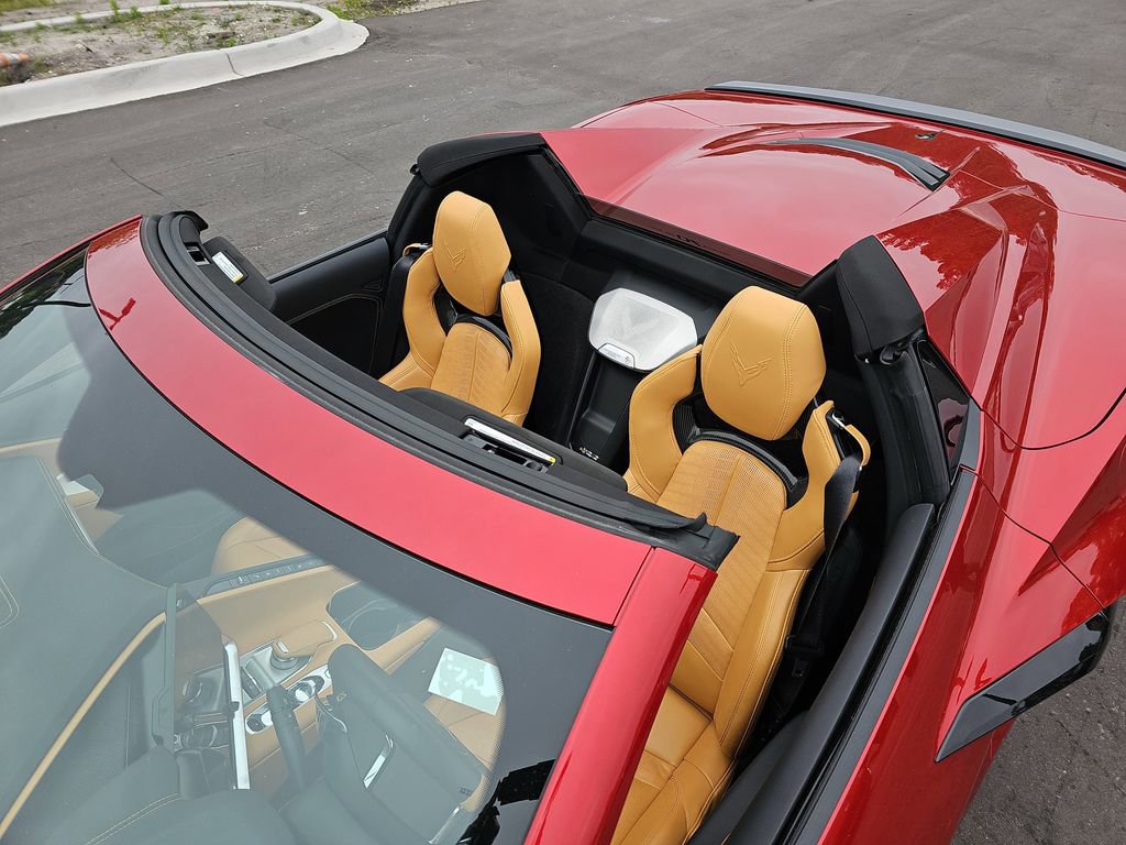 Used 2023 Chevrolet Corvette Stingray Preferred Conv w/ Z51 Performance Package RWD image 14