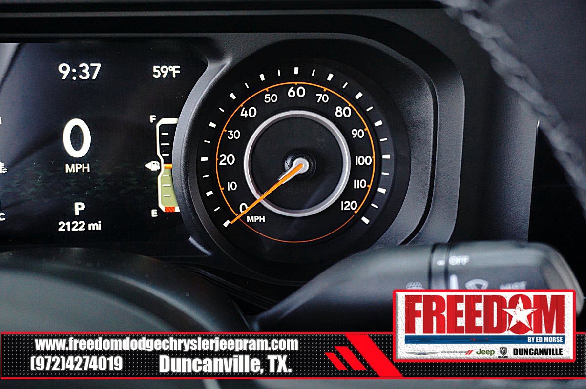 Certified 2025 Jeep Gladiator Rubicon w/ Convenience Group AWD/4WD image 31