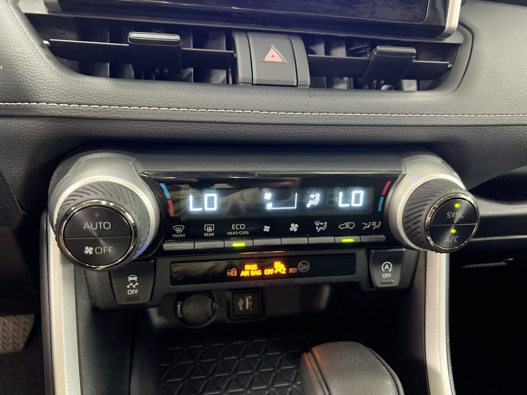 Used 2024 Toyota RAV4 XLE AWD/4WD image 17