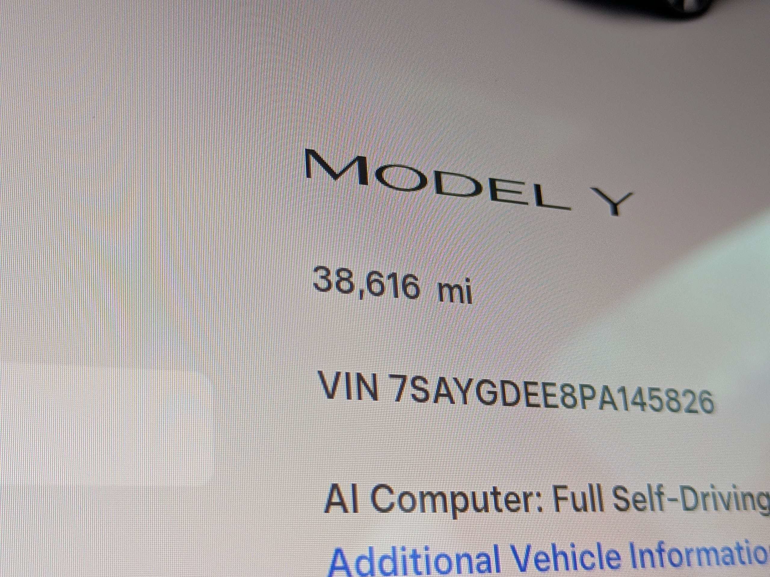 Used 2023 Tesla Model Y Long Range AWD/4WD image 25