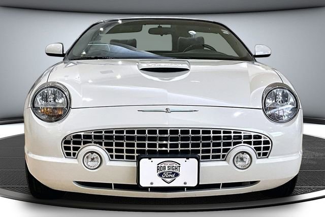 Used 2002 Ford Thunderbird image 2