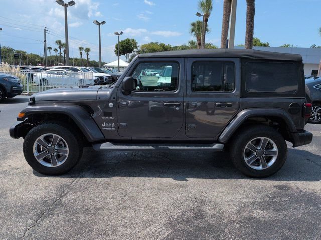 Used 2019 Jeep Wrangler Unlimited Sahara w/ Dual Top Group AWD/4WD image 7