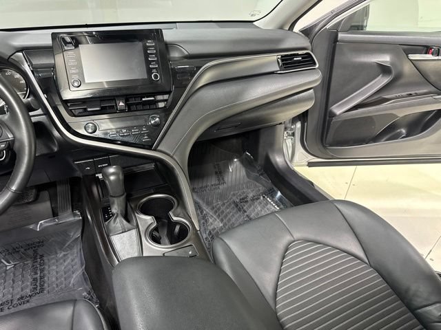 Used 2024 Toyota Camry SE FWD image 22