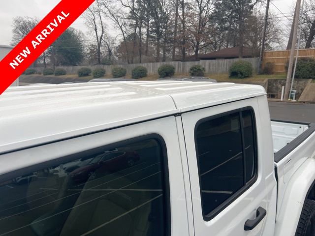 Used 2022 Jeep Gladiator Rubicon w/ LED Lighting Group image 6