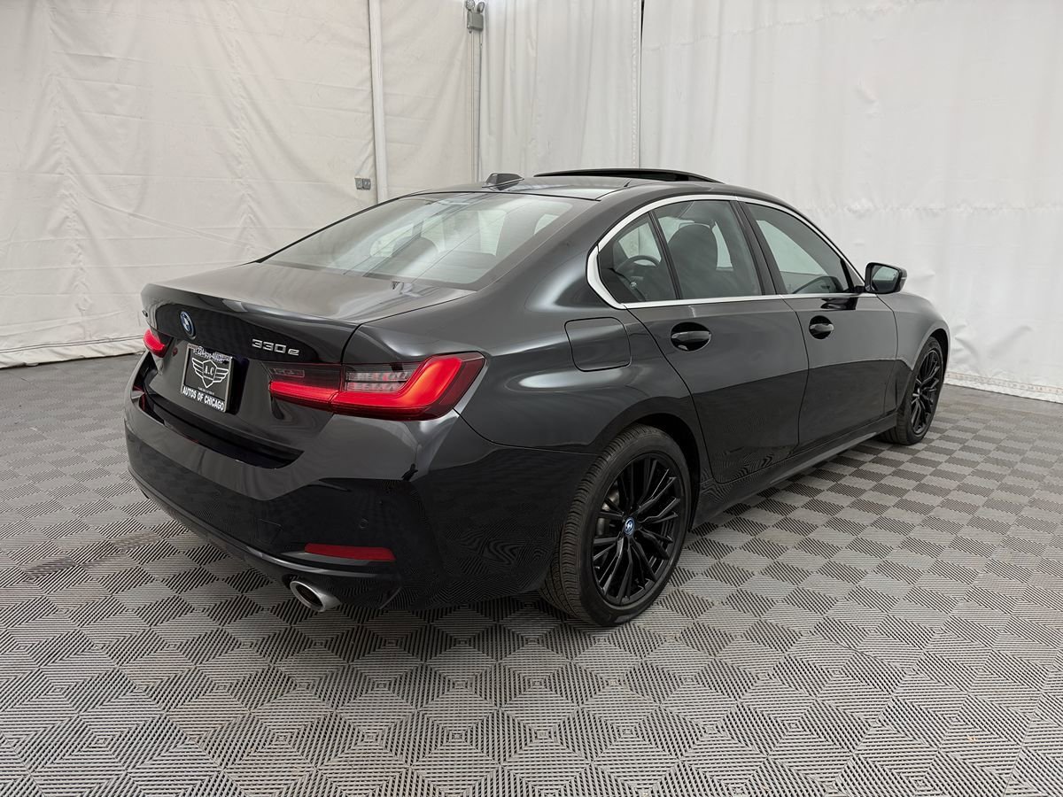 Used 2024 BMW 330e xDrive AWD/4WD image 5