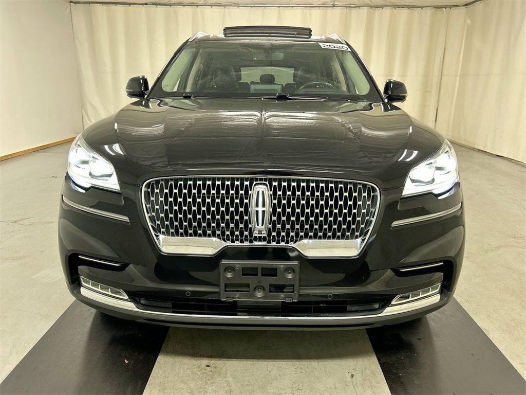 Used 2020 Lincoln Aviator Reserve w/ Equipment Group 202A image 3