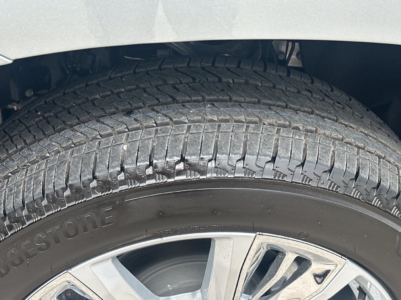 New 2026 Chevrolet Silverado 1500 High Country w/ High Country Premium Package AWD/4WD image 16