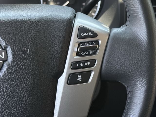 Used 2024 Nissan Titan SV w/ SV Convenience Package RWD image 15