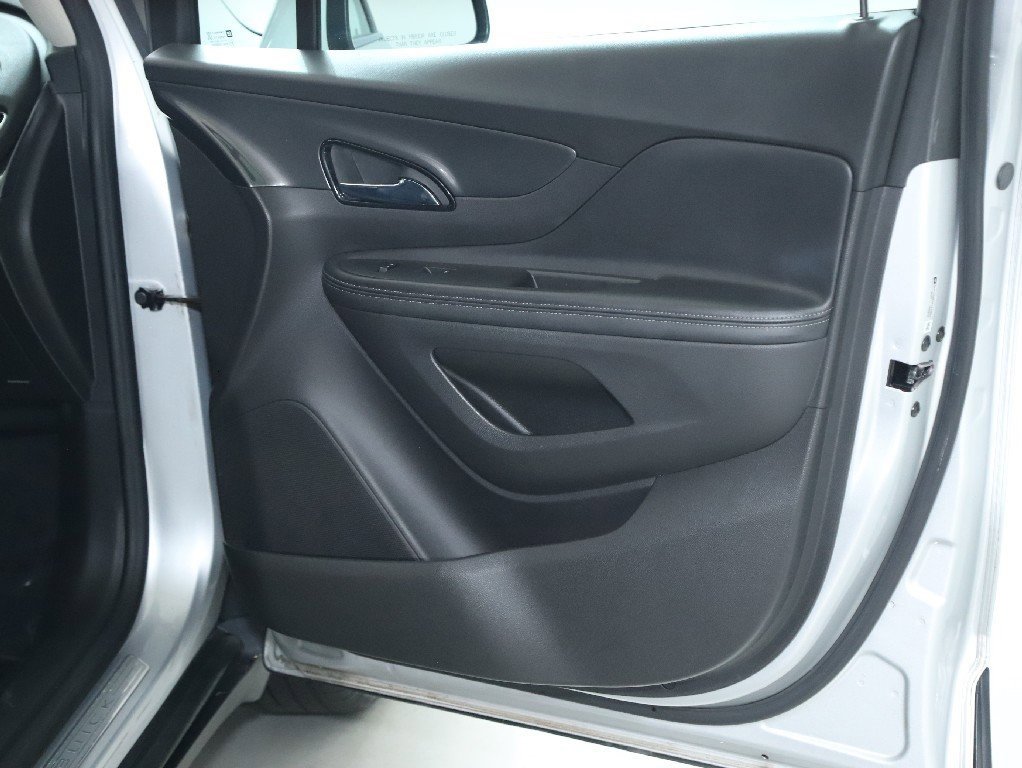 Used 2019 Buick Encore Preferred image 32