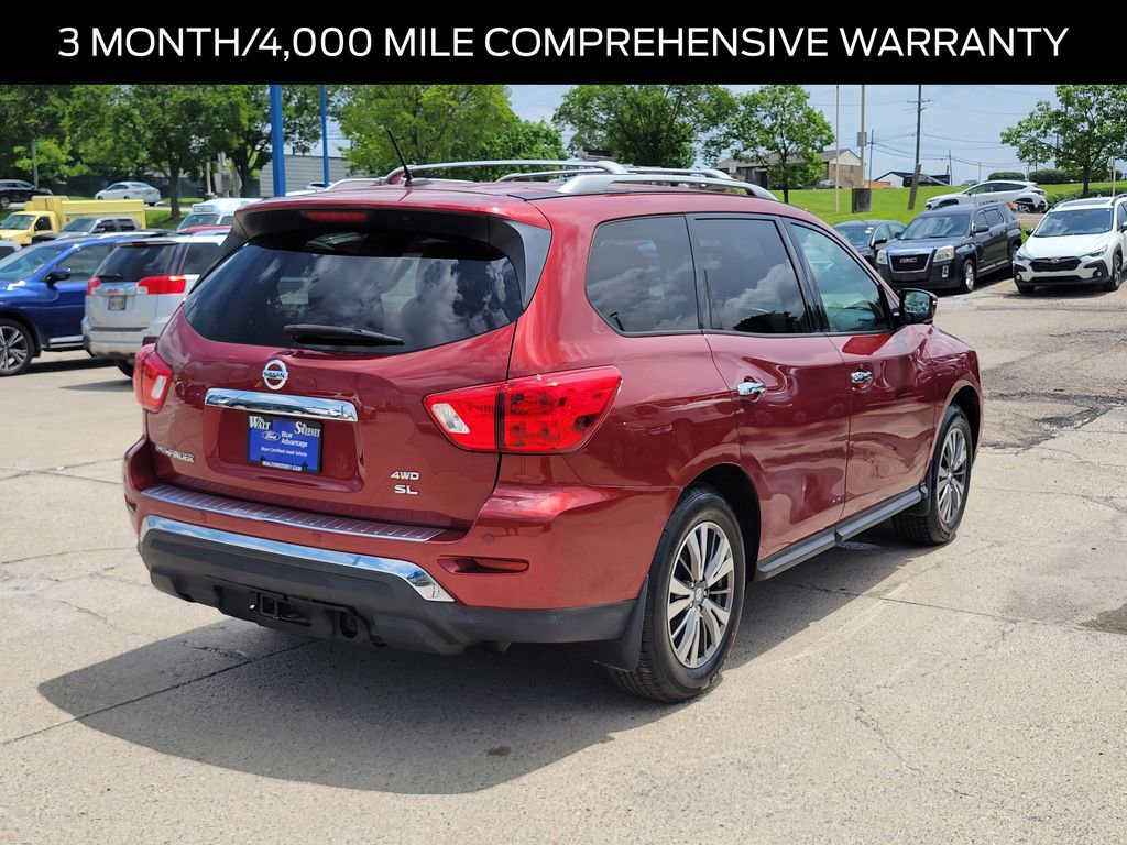 Used 2017 Nissan Pathfinder SL w/ SL Tech Package AWD/4WD image 4