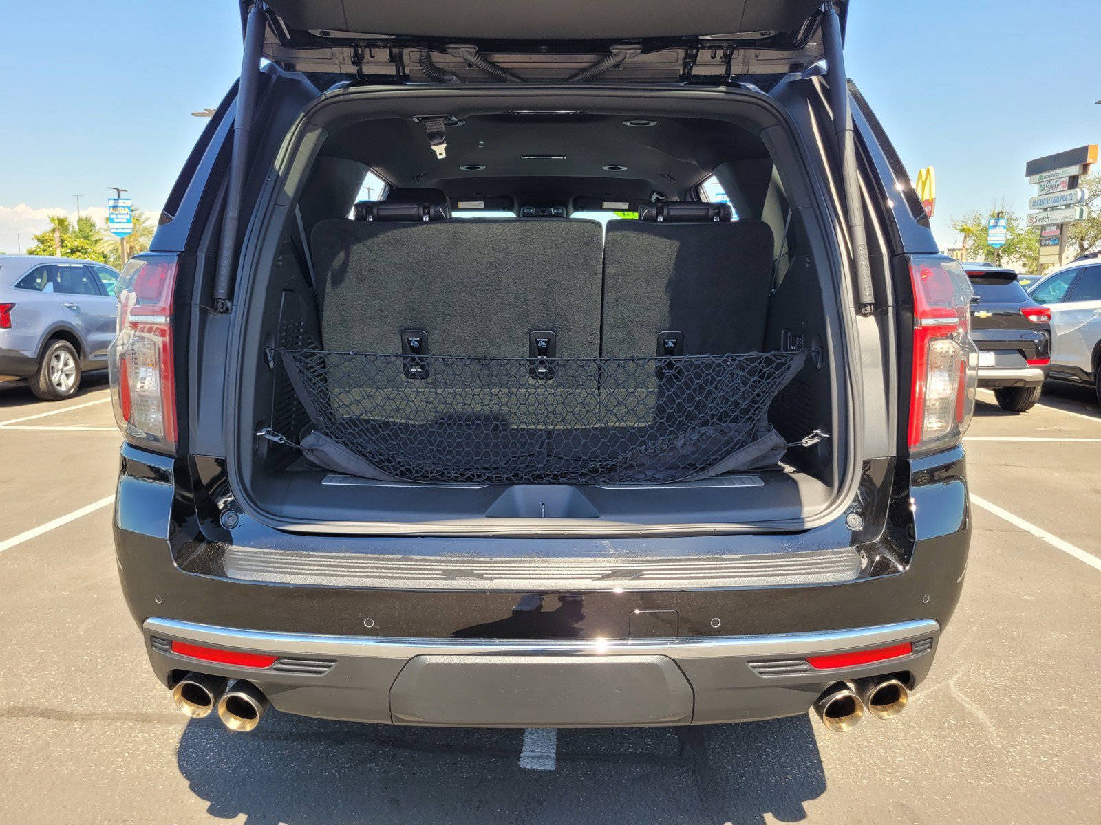 Used 2024 Chevrolet Tahoe Premier w/ Max Trailering Package AWD/4WD image 28