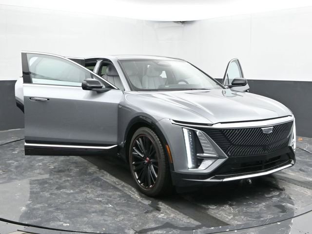 New 2025 Cadillac Lyriq Luxury image 47