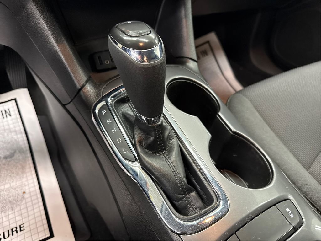Used 2019 Chevrolet Cruze LS image 26