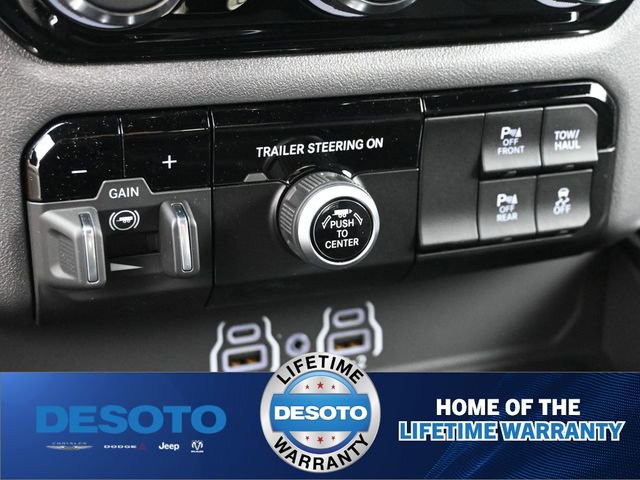 New 2026 RAM 1500 Express AWD/4WD image 25