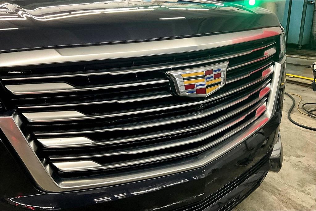 Used 2023 Cadillac Escalade ESV Premium Luxury Platinum w/ LPO, Floor Liner Package AWD/4WD image 34