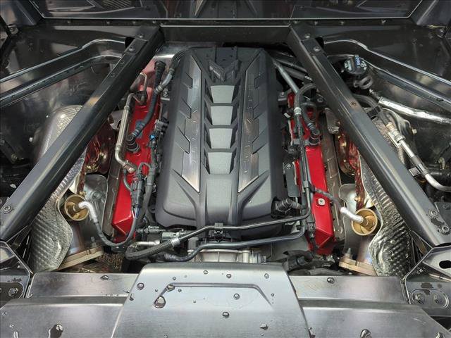 Used 2024 Chevrolet Corvette Stingray Coupe w/ Z51 Performance Package RWD image 21