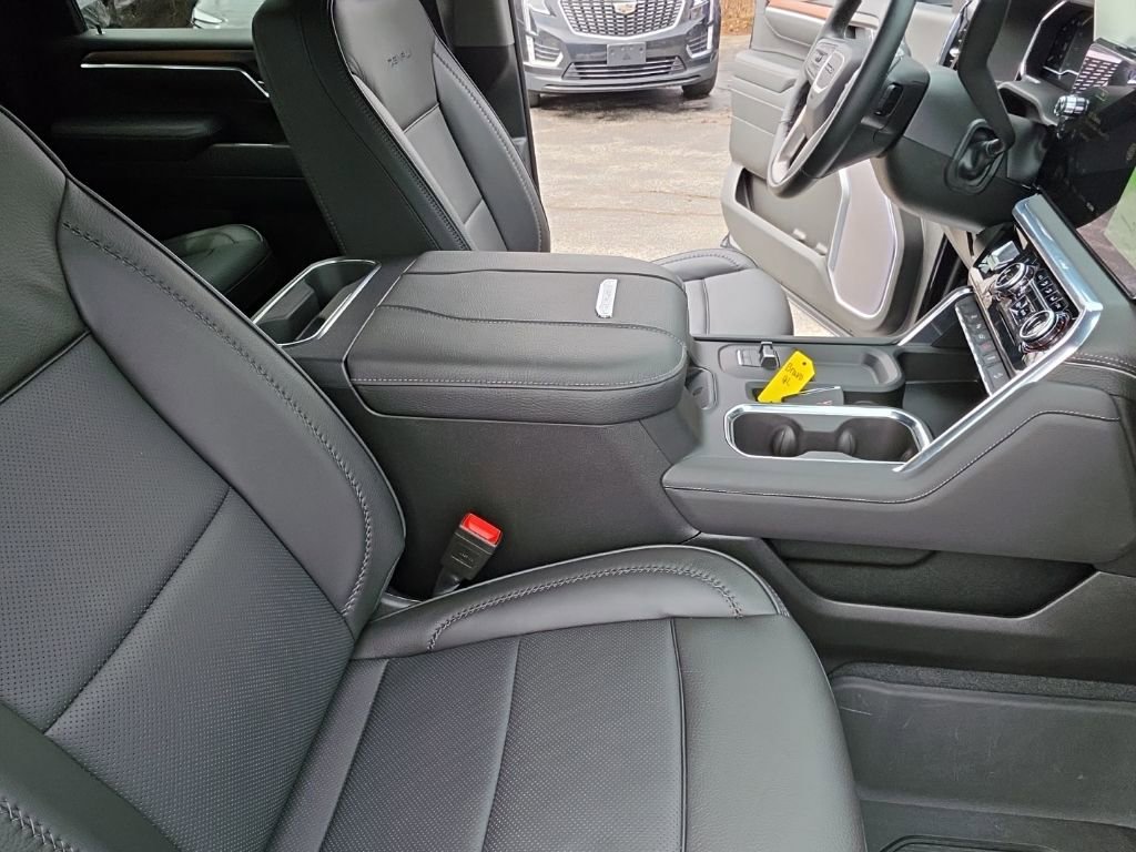 Certified 2025 GMC Sierra 2500 Denali w/ Denali Reserve Package image 38