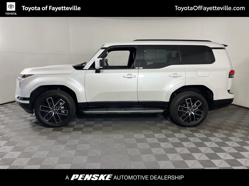 Used 2026 Lexus GX 550 w/ Cold Area Package image 2