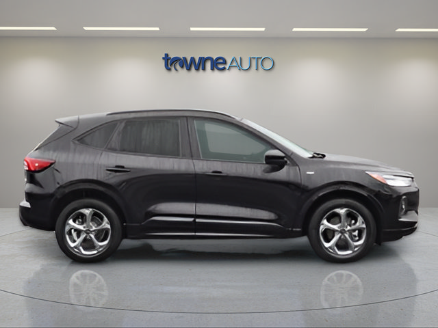 Used 2023 Ford Escape ST-Line Select w/ Tech Pack #1 AWD/4WD image 6