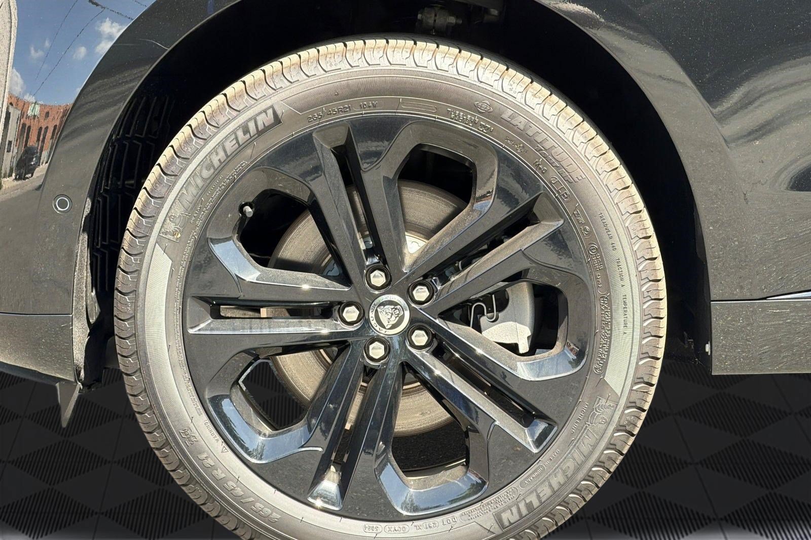 New 2026 Jaguar F-PACE R-Dynamic S AWD/4WD image 12