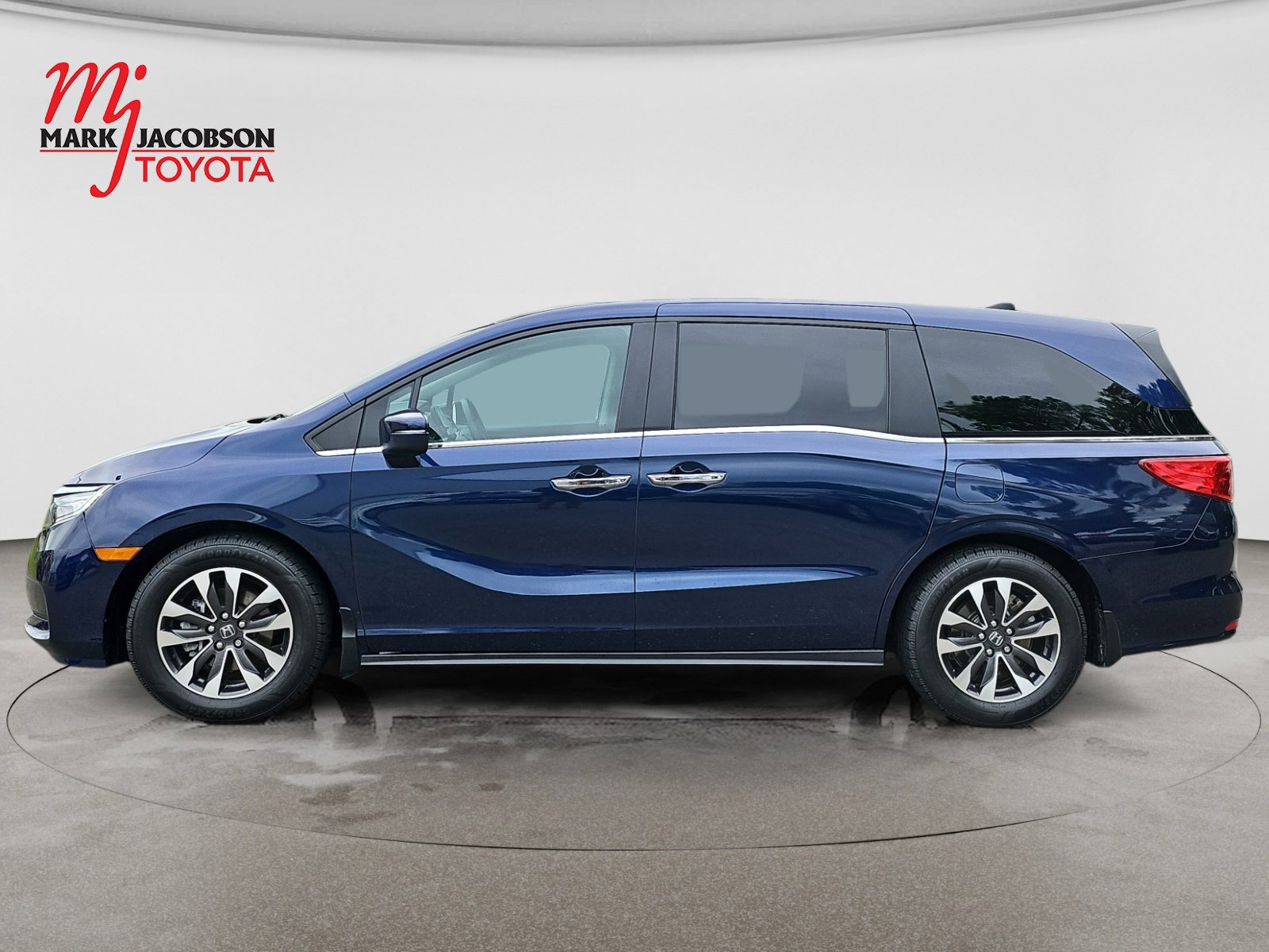 Used 2024 Honda Odyssey EX-L image 15