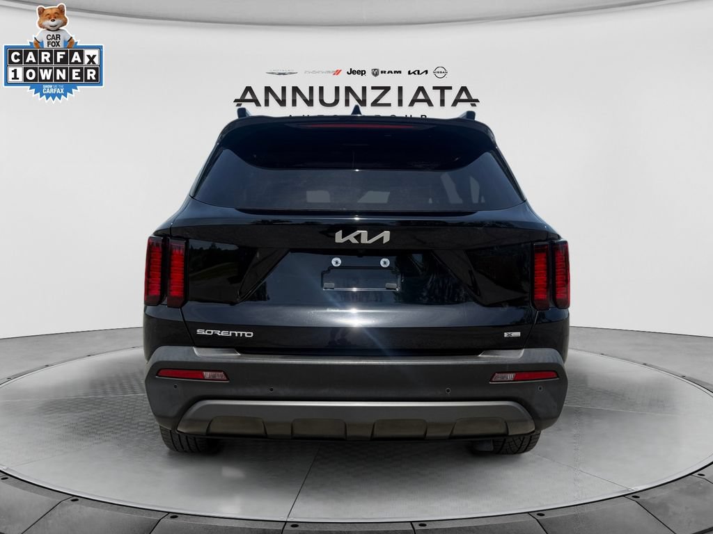 Certified 2023 Kia Sorento X-Line EX AWD/4WD image 4