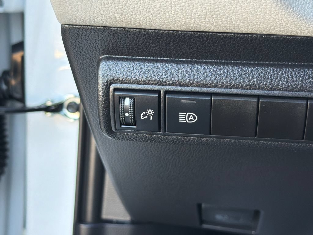 Used 2025 Toyota Corolla LE FWD image 20