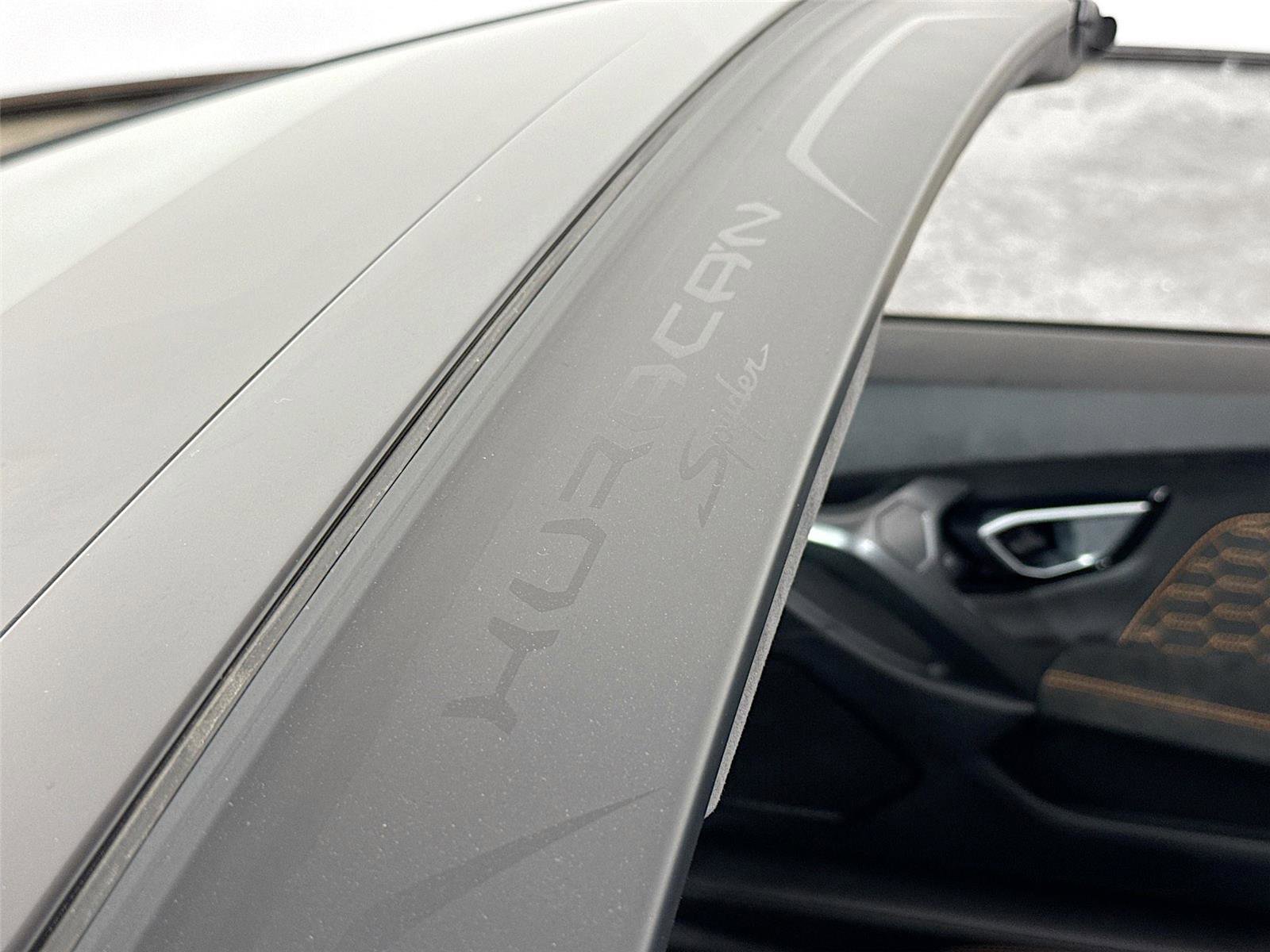 Used 2019 Lamborghini Huracan LP 580-2 image 29