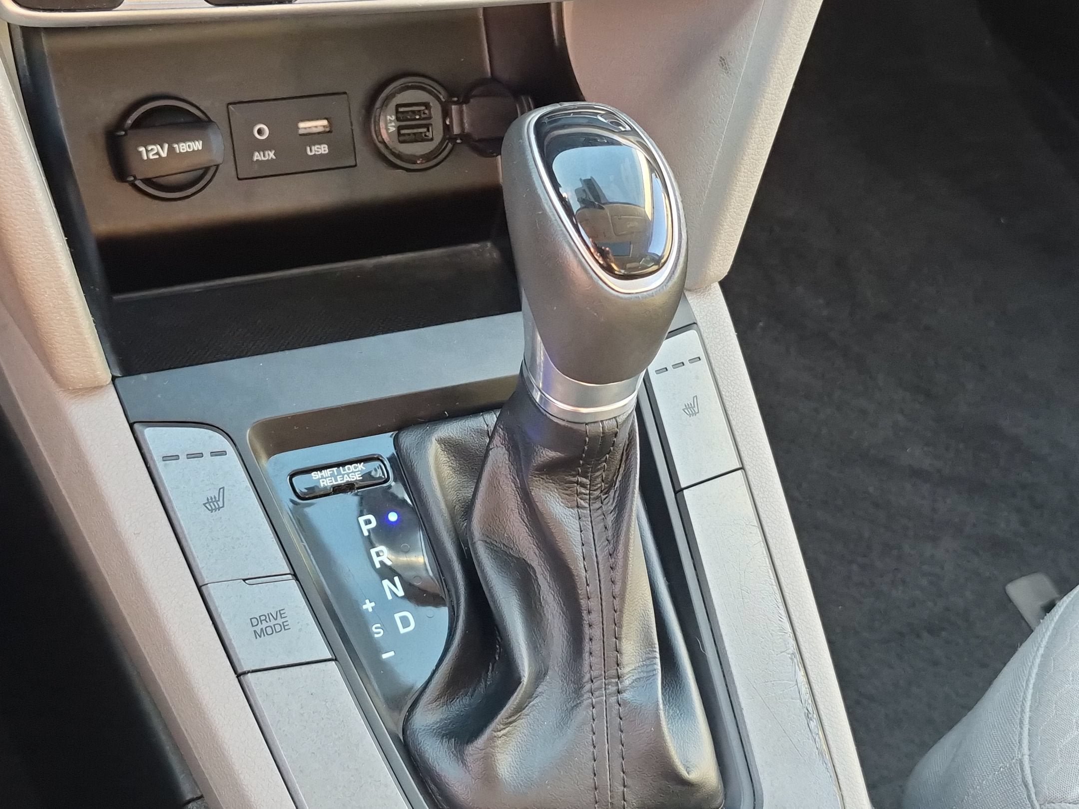 Used 2020 Hyundai Elantra Value Edition FWD image 20