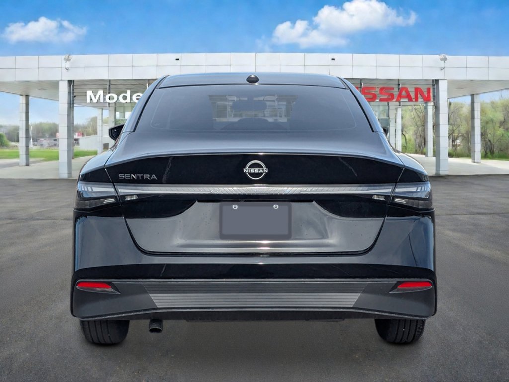New 2027 Nissan Sentra SV w/ SV Convenience Package FWD image 4