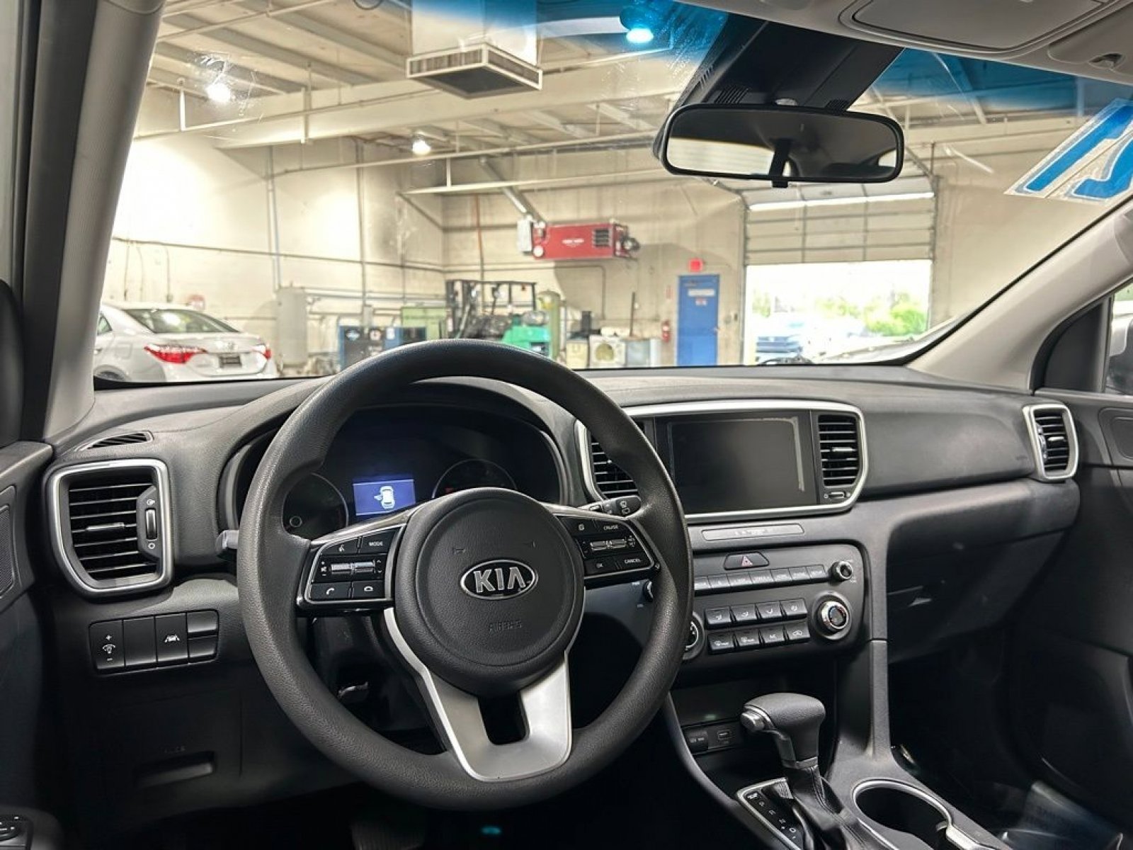 Used 2021 Kia Sportage LX FWD image 14