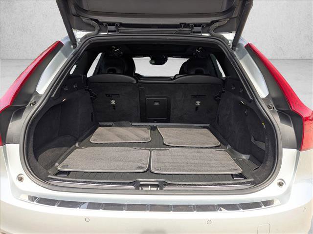Used 2019 Volvo V90 T5 R-Design w/ Advanced Package image 24