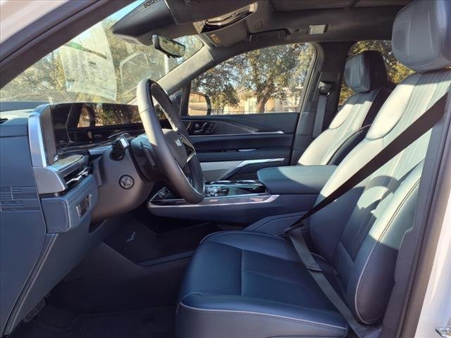 New 2025 Cadillac Escalade IQ Sport 2 w/ LPO, ONYX Package image 14
