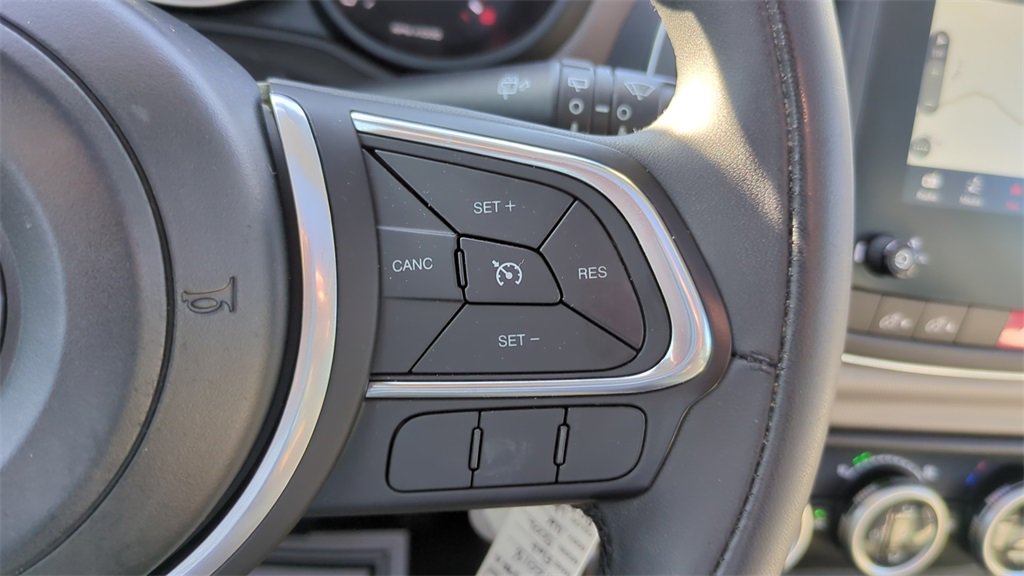 Used 2018 FIAT 500L Lounge image 21