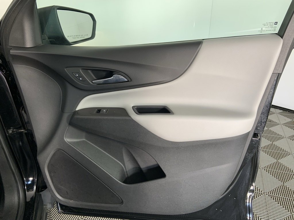 Used 2020 Chevrolet Equinox LS w/ LS Convenience Package image 21