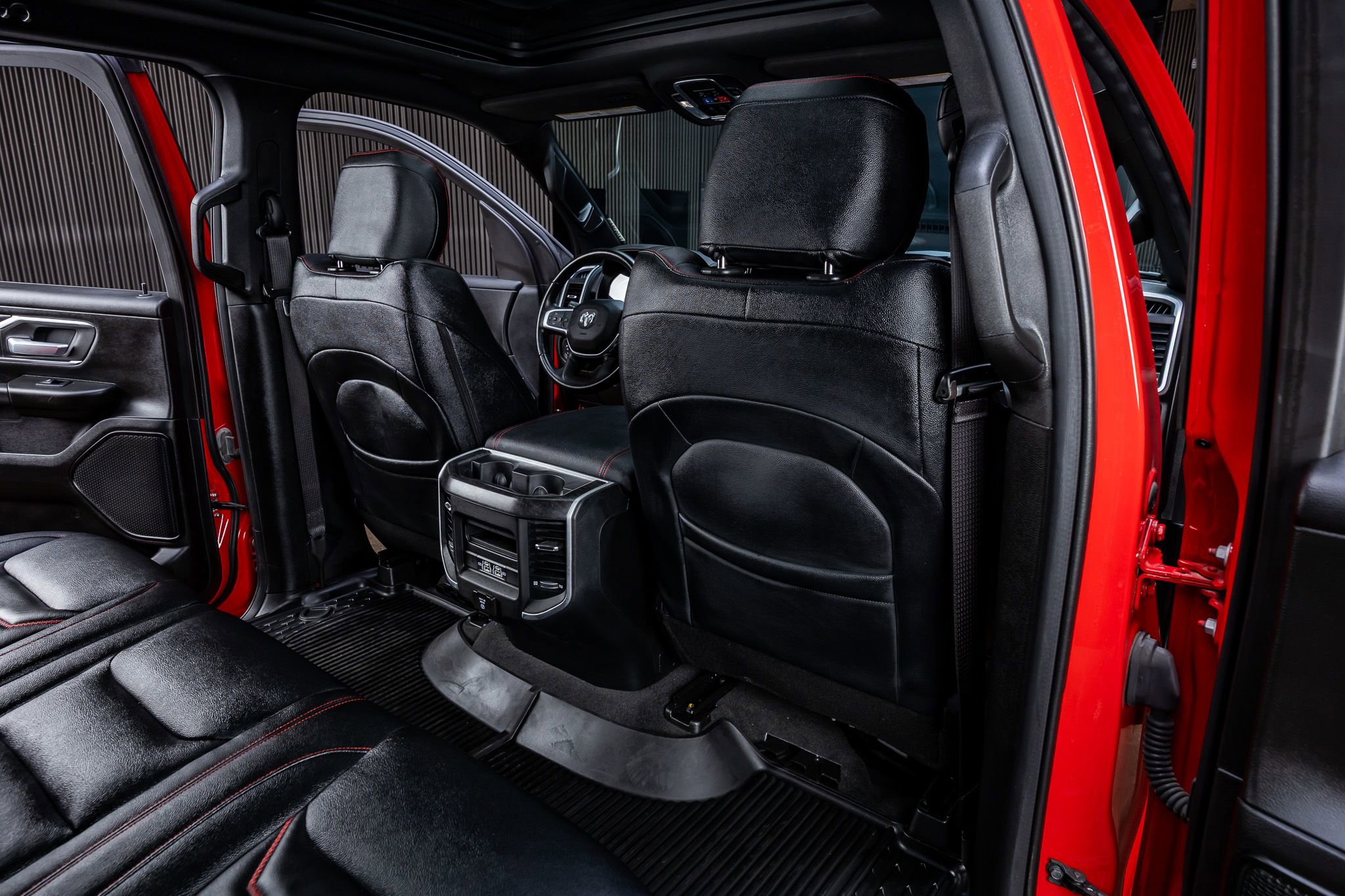 Used 2022 RAM 1500 Big Horn AWD/4WD image 31