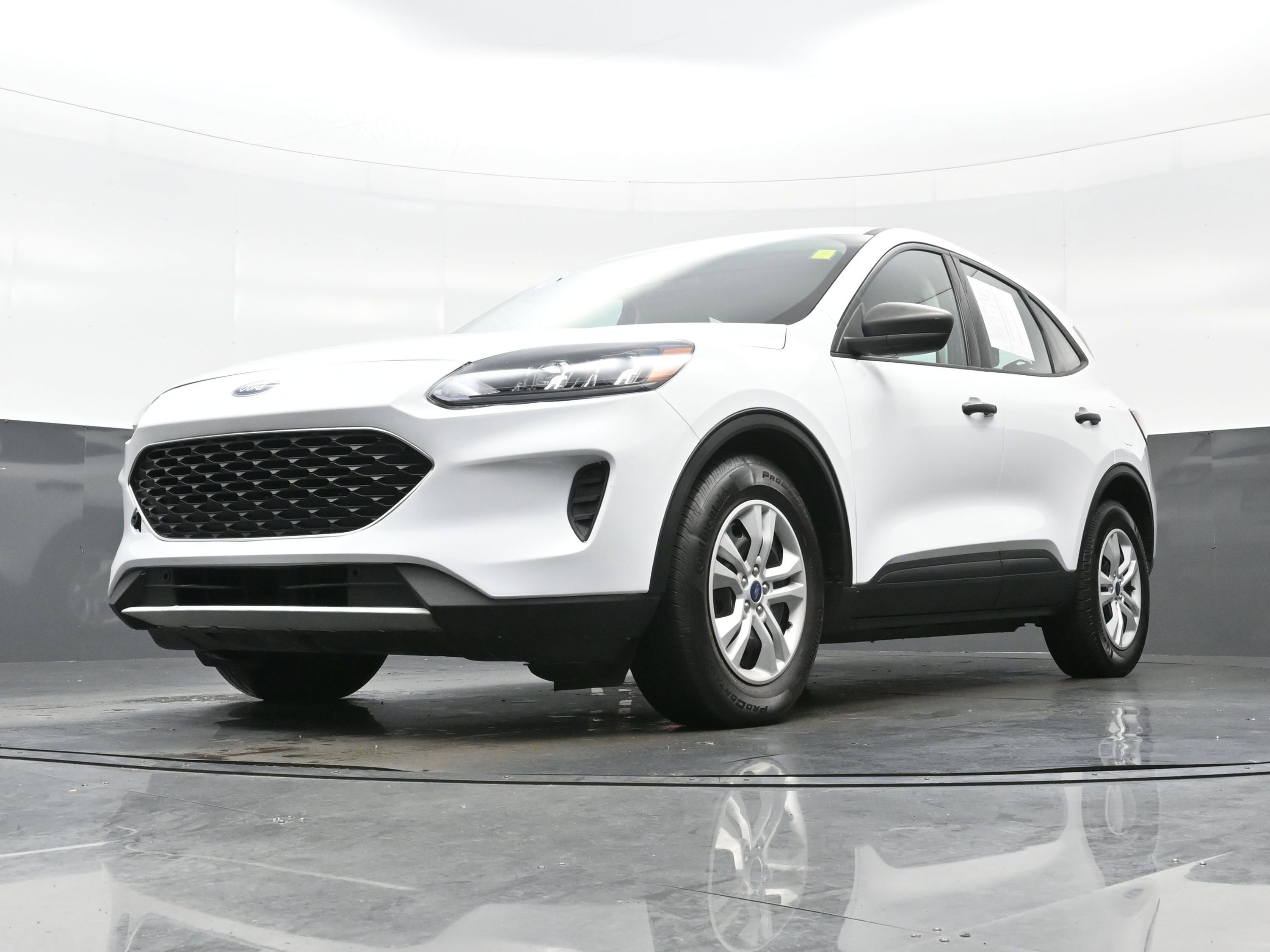 Used 2021 Ford Escape S image 23