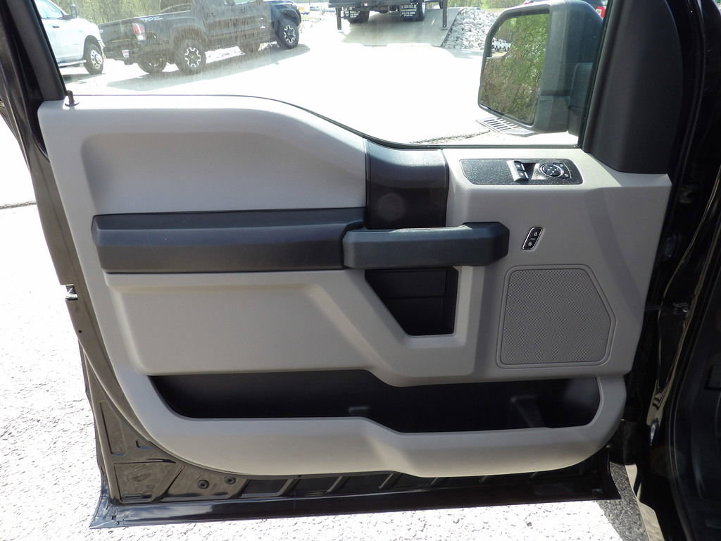 Used 2019 Ford F150 XL w/ Equipment Group 101A Mid RWD image 14