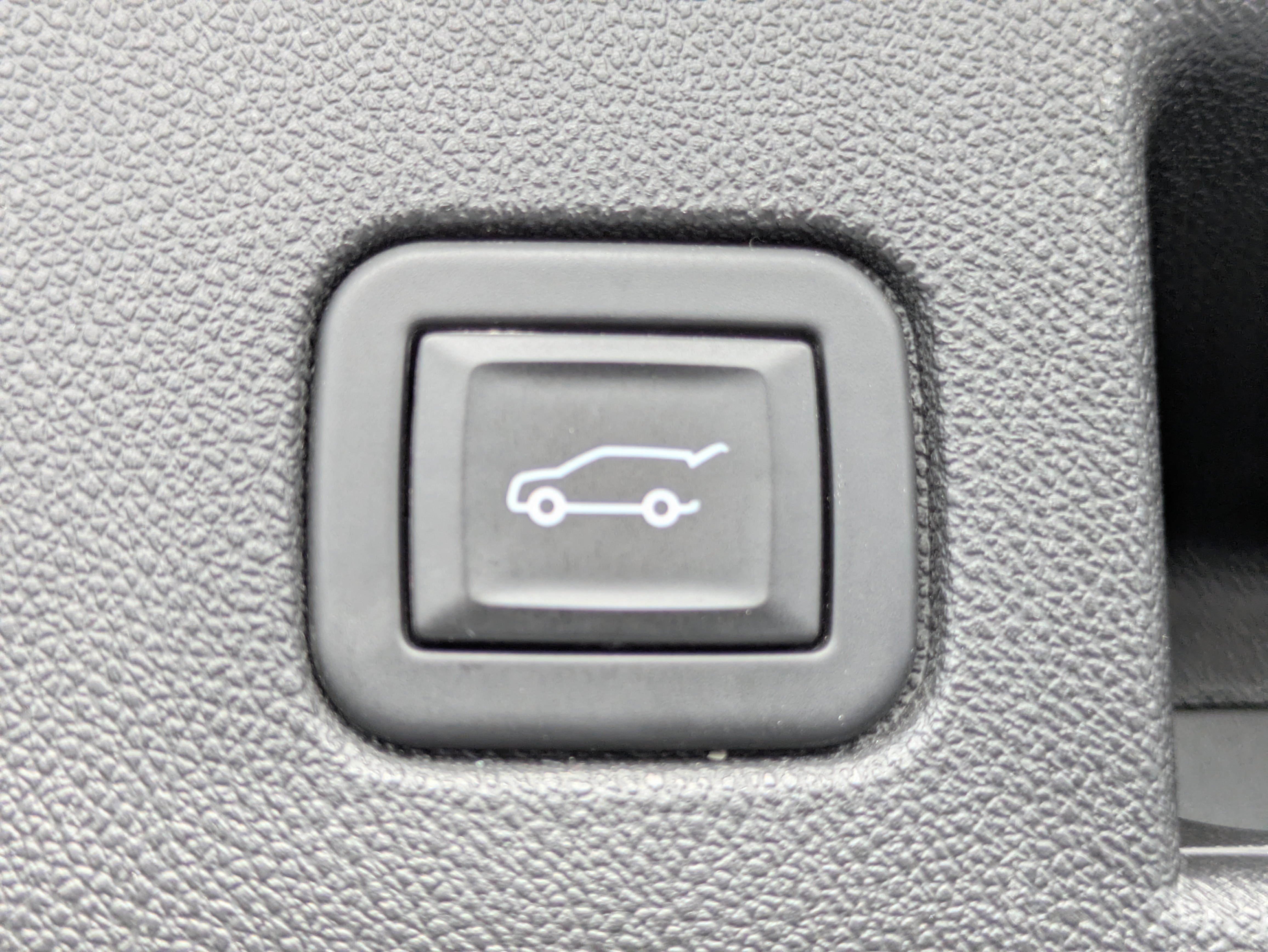 Used 2024 Chevrolet Equinox LT image 8