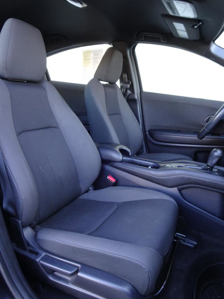 Used 2019 Honda HR-V Sport image 14