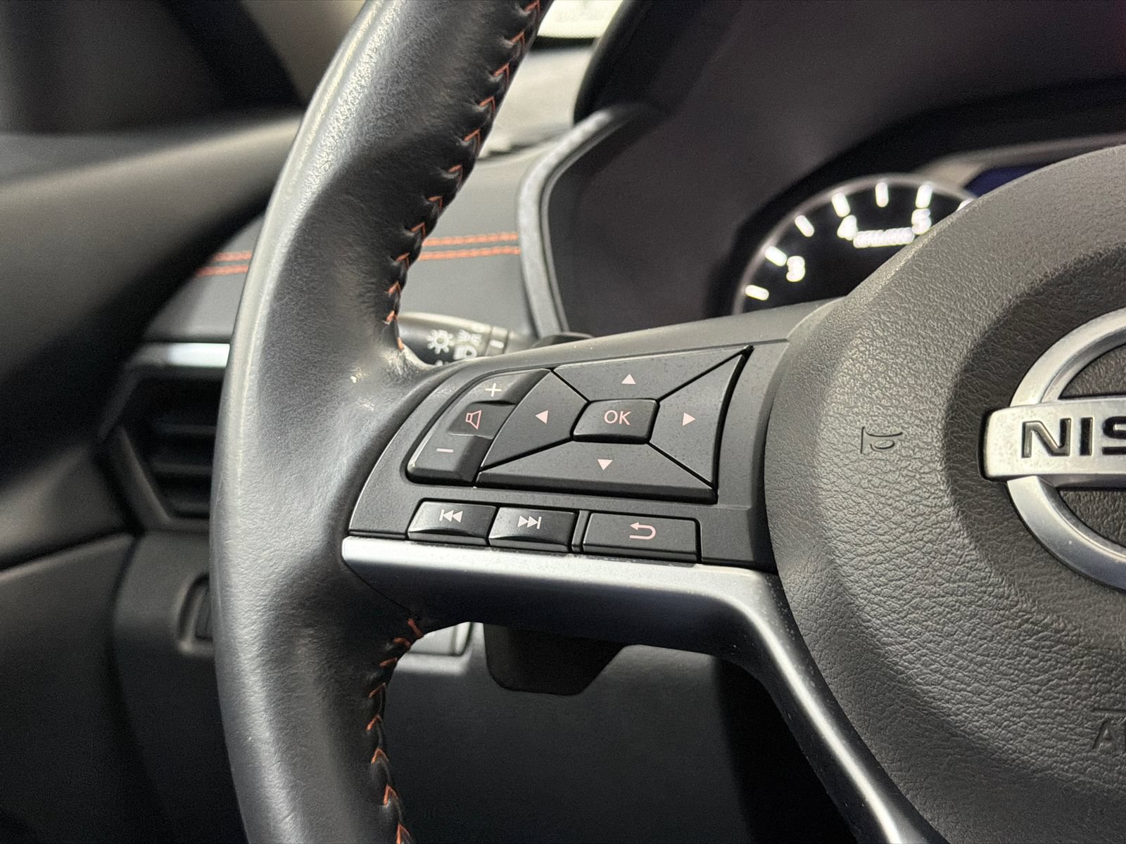 Used 2022 Nissan Altima 2.5 SR FWD image 19