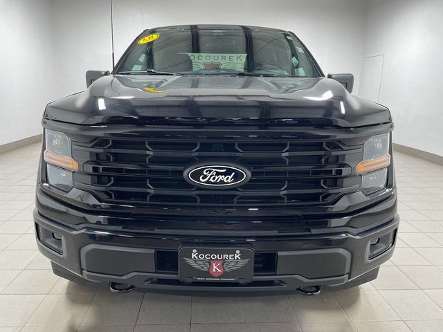 New 2026 Ford F150 XLT w/ FX4 Off-Road Package AWD/4WD image 2