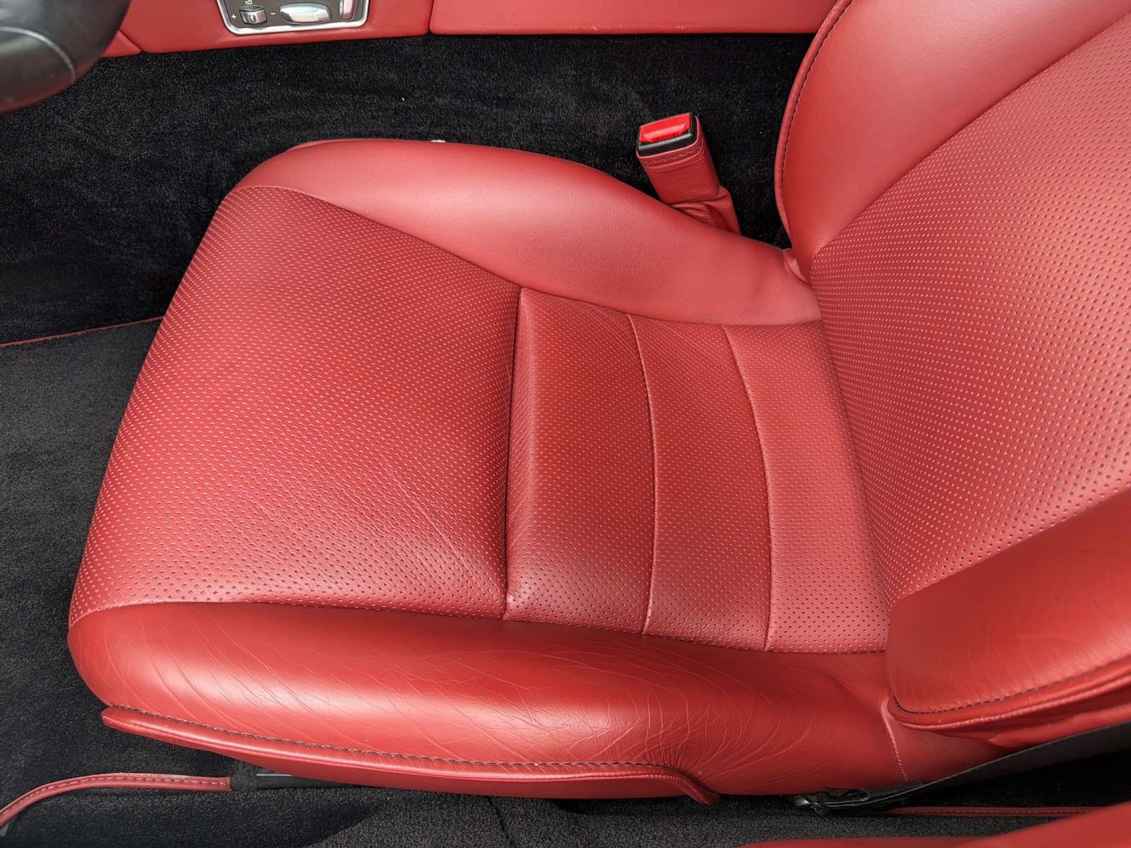 Used 2012 Aston Martin Rapide RWD image 14