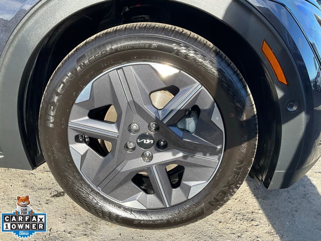 Used 2025 Kia EV6 Light w/ Light LR Technology Package image 76