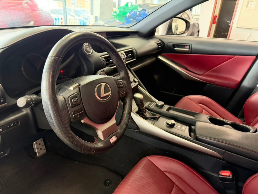 Used 2018 Lexus IS 300 F Sport w/ F Sport Package RWD image 25