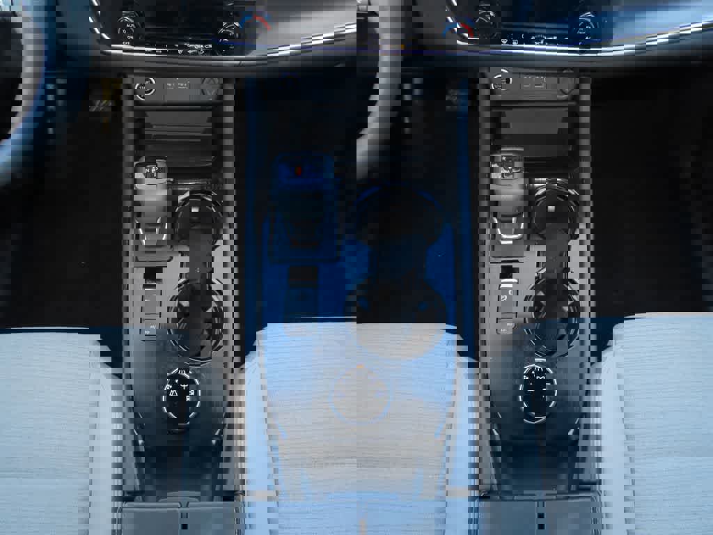 Used 2023 Nissan Rogue SV image 22