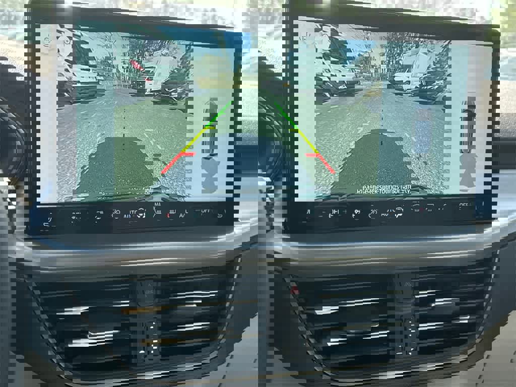 New 2025 Ford Escape Active w/ Active Premium Tech Pack image 27