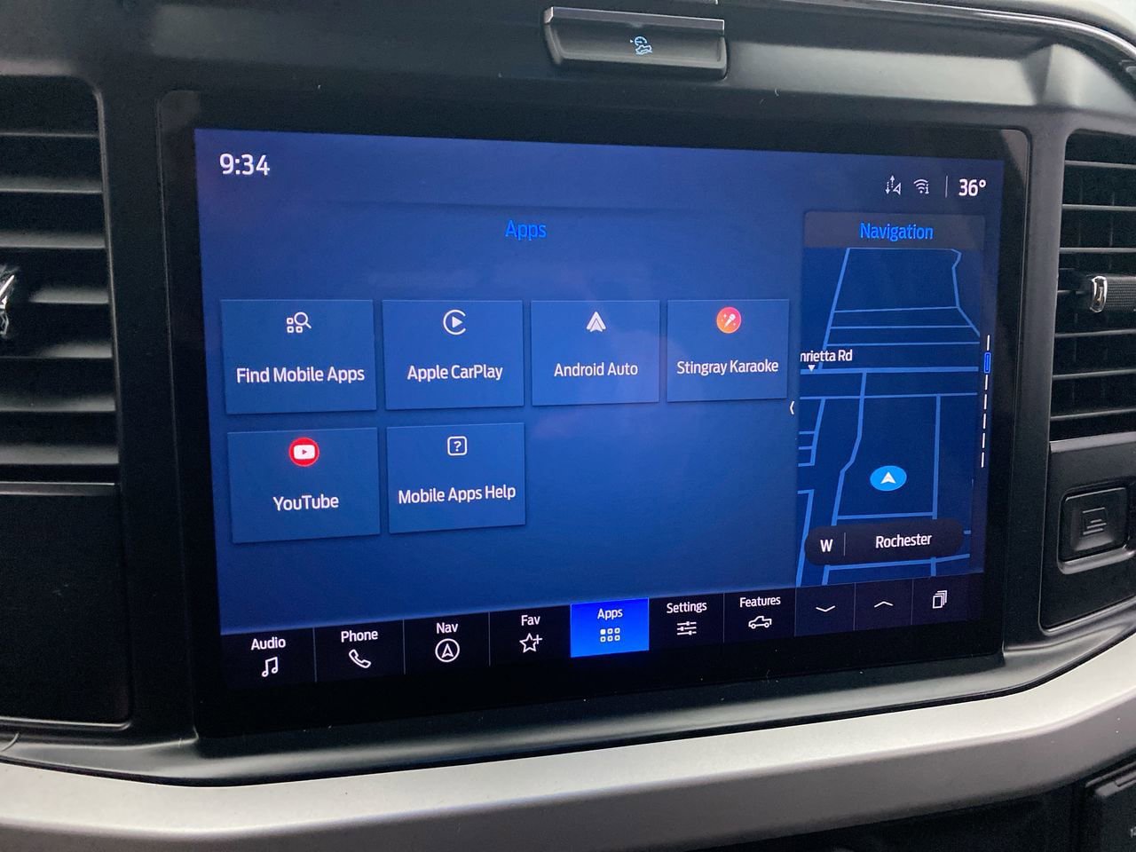 New 2026 Ford F350 XLT w/ XLT Premium Package AWD/4WD image 17